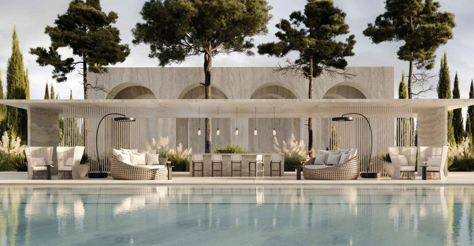 Calentador exterior de pie junto a la piscina